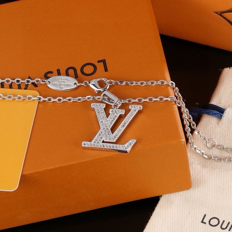 Louis Vuitton Necklaces